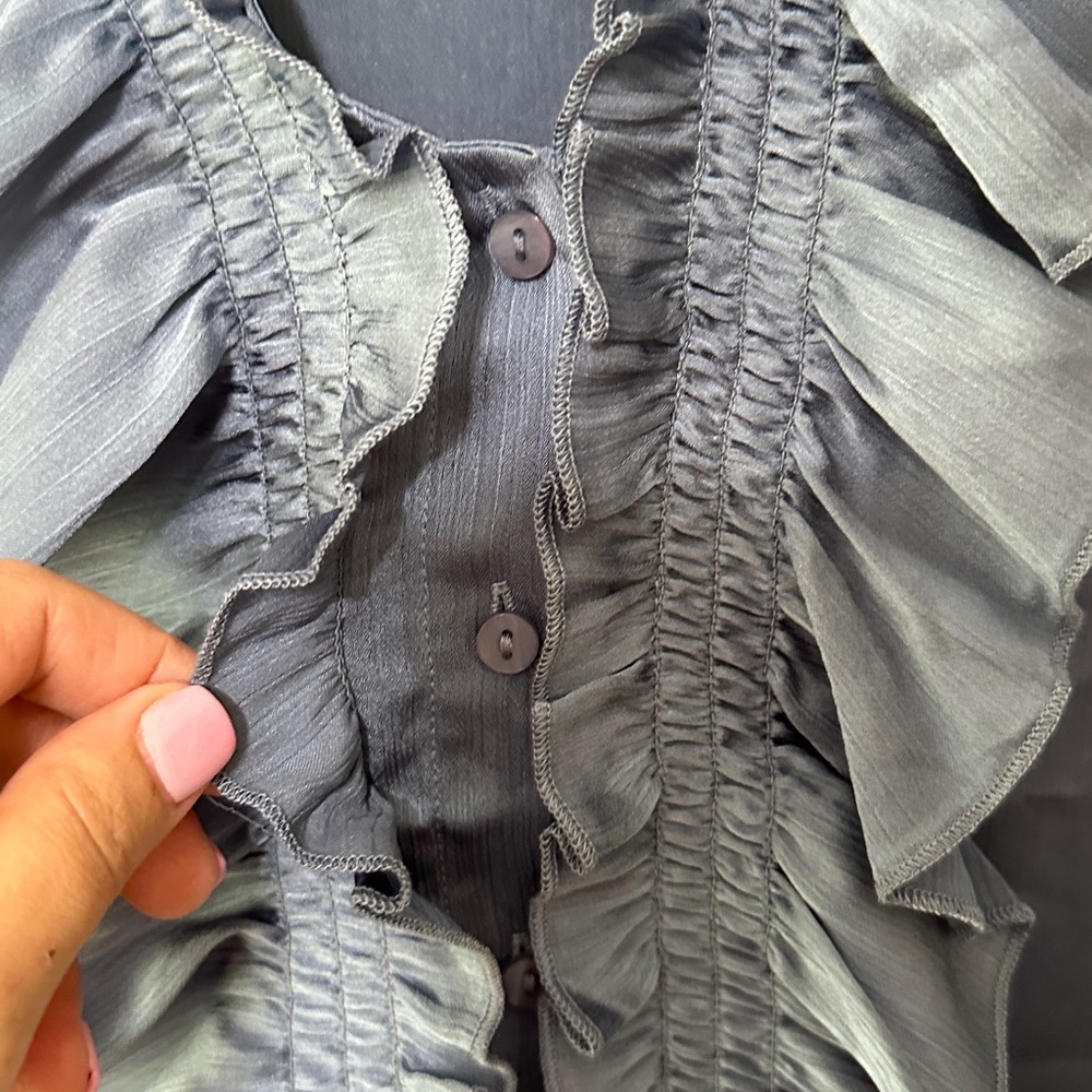 Rachael Ray Blue Ruffled Blouse - Picture 6 of 7